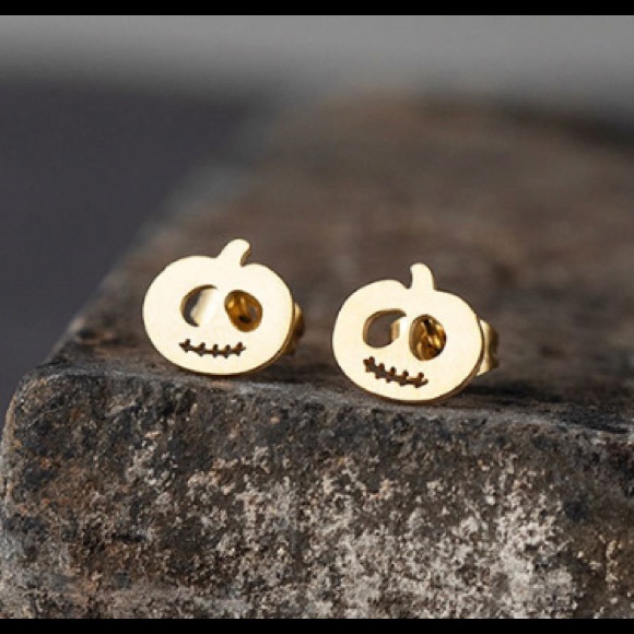 END OF SUMMER CLEARANCE!New! Gold Halloween Pumpkin Minimalist Stud Earrings - Picture 1 of 2